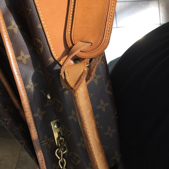 Louis Vuitton Large Garment Bag - Picture 7 of 7